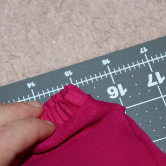 💖 BRIGHT PINK SKIRT BY KORET 💖 - Picture 5 of 7